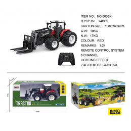 Červený R/C traktor s turbínou