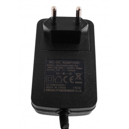 Nabíjačka 12V/1500mA pre batérie elektrických vozidiel Hračky