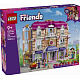 LEGO® Friends 42704 Grandhotel v mestečku Heartlake